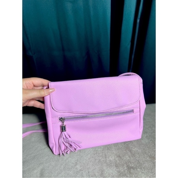 Olivia Miller Lavender Pink Purple Textured Faux Leather Handbag Shoulder Purse - Picture 1 of 8